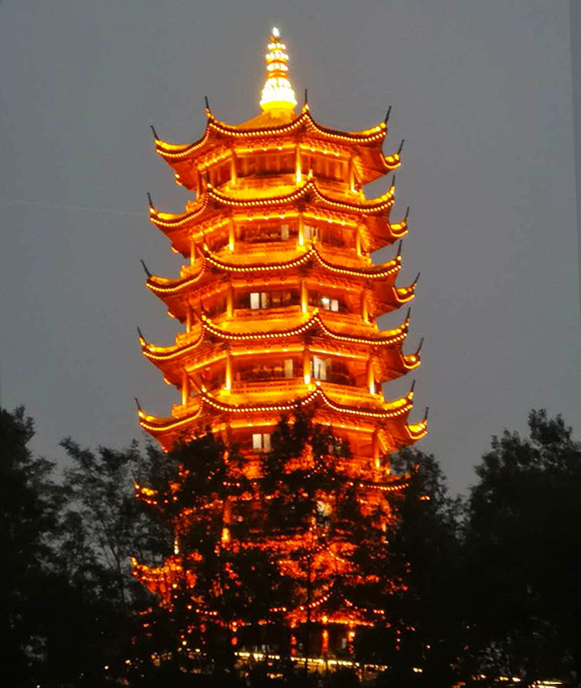 七层塔-1